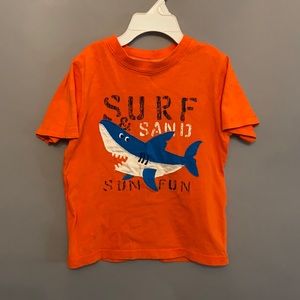 Carter’s orange tee size 3T